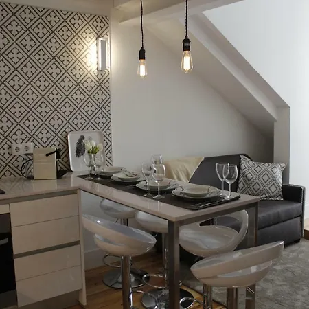 Augusta Street - 4 Esq Апартаменты