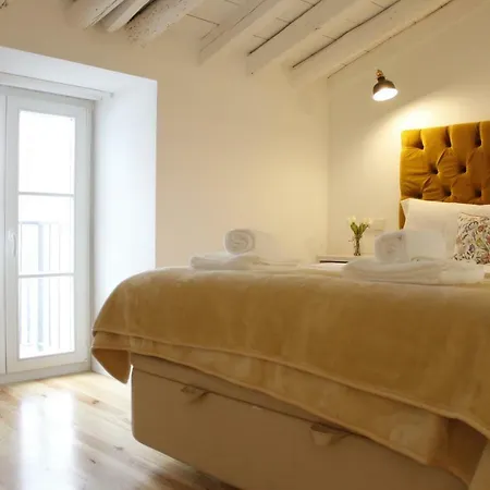 Augusta Street - 4 Esq Лиссабон