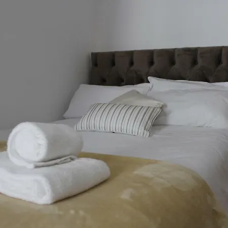 Augusta Street - 4 Esq *